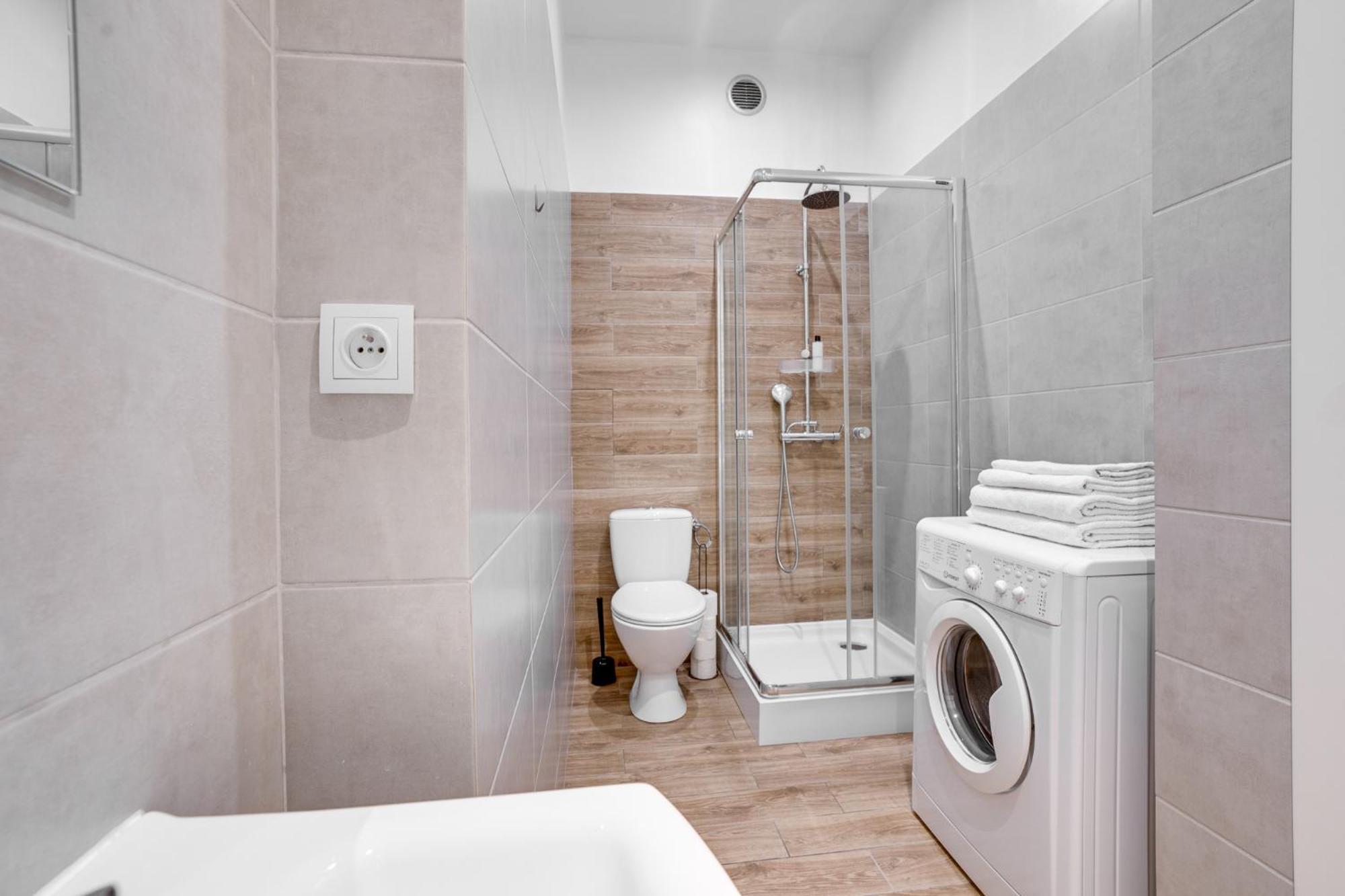 Apartamenty Centrum Dworzec PKP self check-in 24h Katowice Zewnętrze zdjęcie