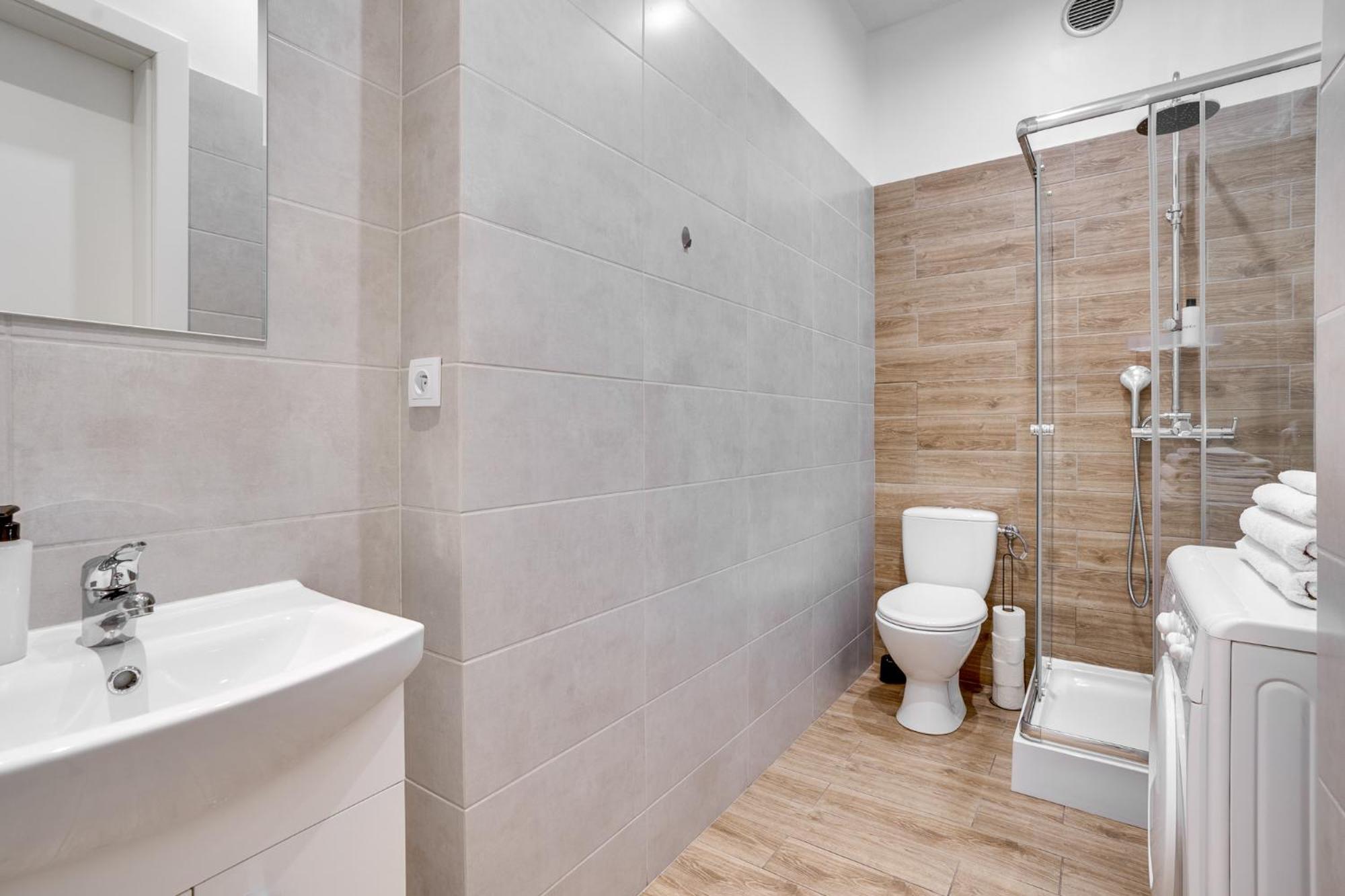 Apartamenty Centrum Dworzec PKP self check-in 24h Katowice Zewnętrze zdjęcie